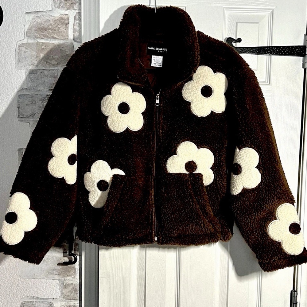 MARK EDWARD STUDIO Faux Fur Daisy Teddy Jacket Brown Size XS New without tags